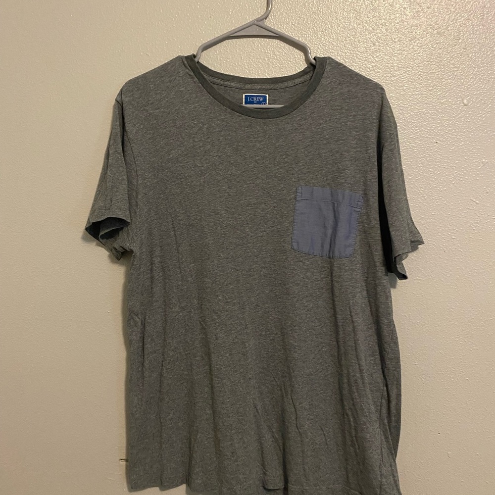 J. Crew men’s t shirt gray with jean style pocket size large